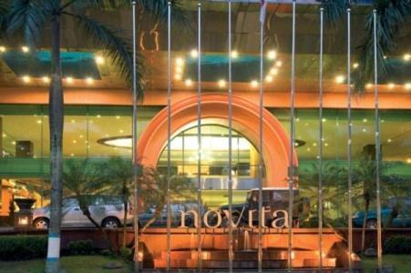 Novita Hotel Jambi Exteriör bild